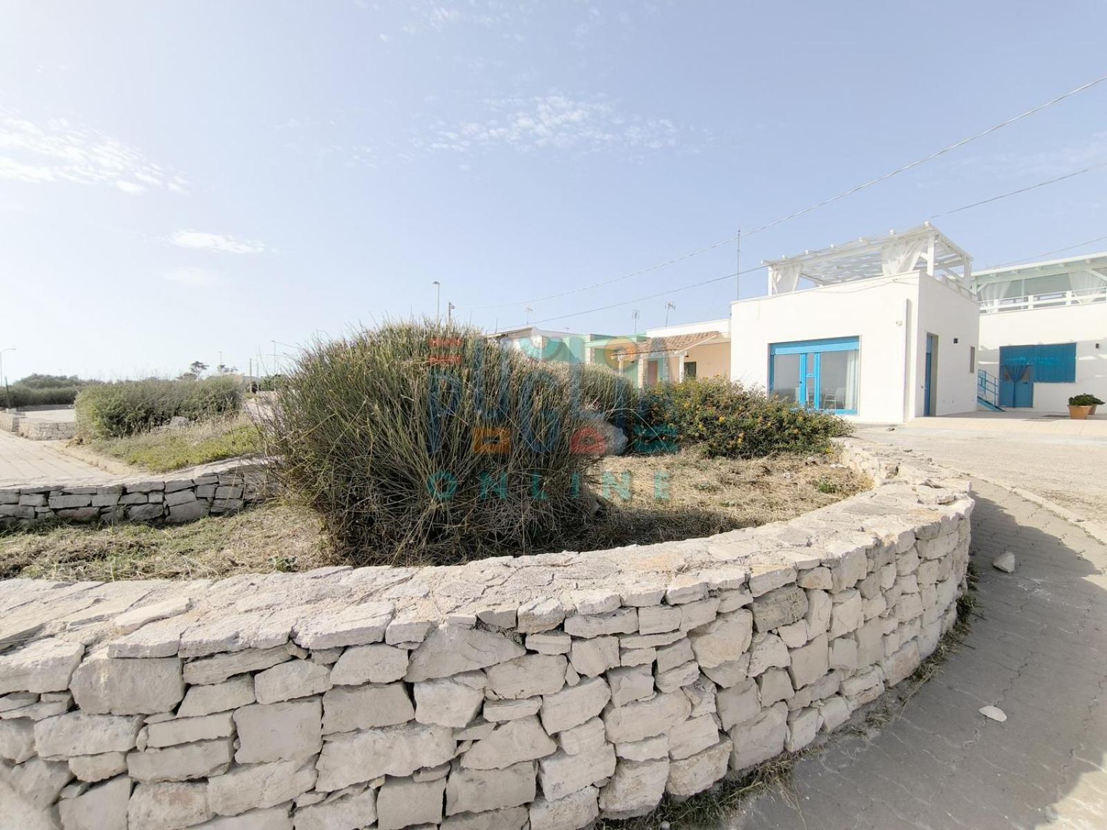 Bilocale Blue House Fronte Mare, A Posto Rosso Apartment Capilungo Exterior photo